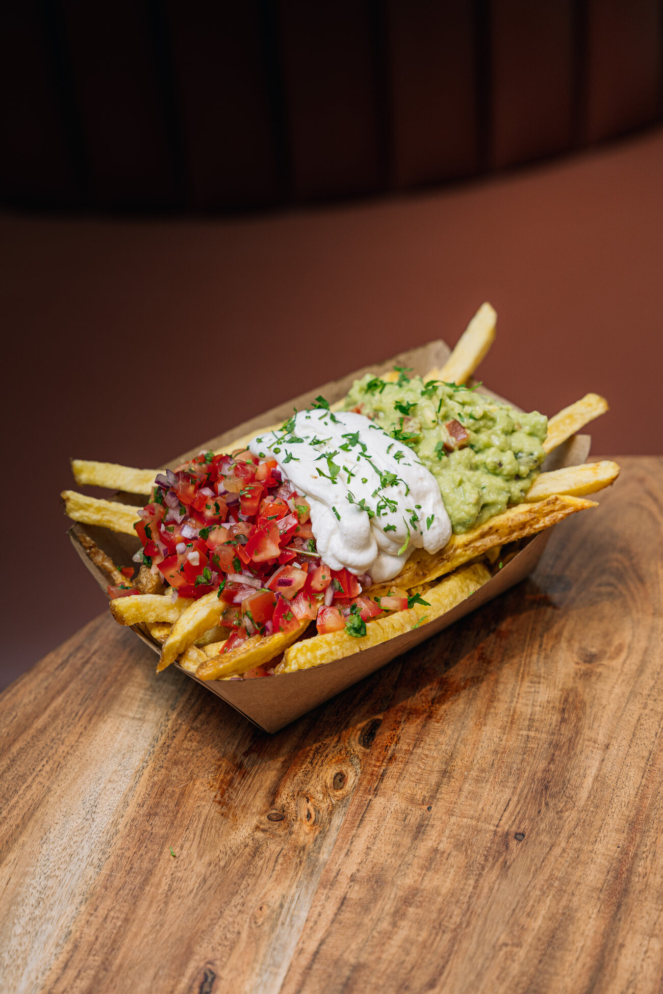 Batata vegetariana com guacamole e cream cheese