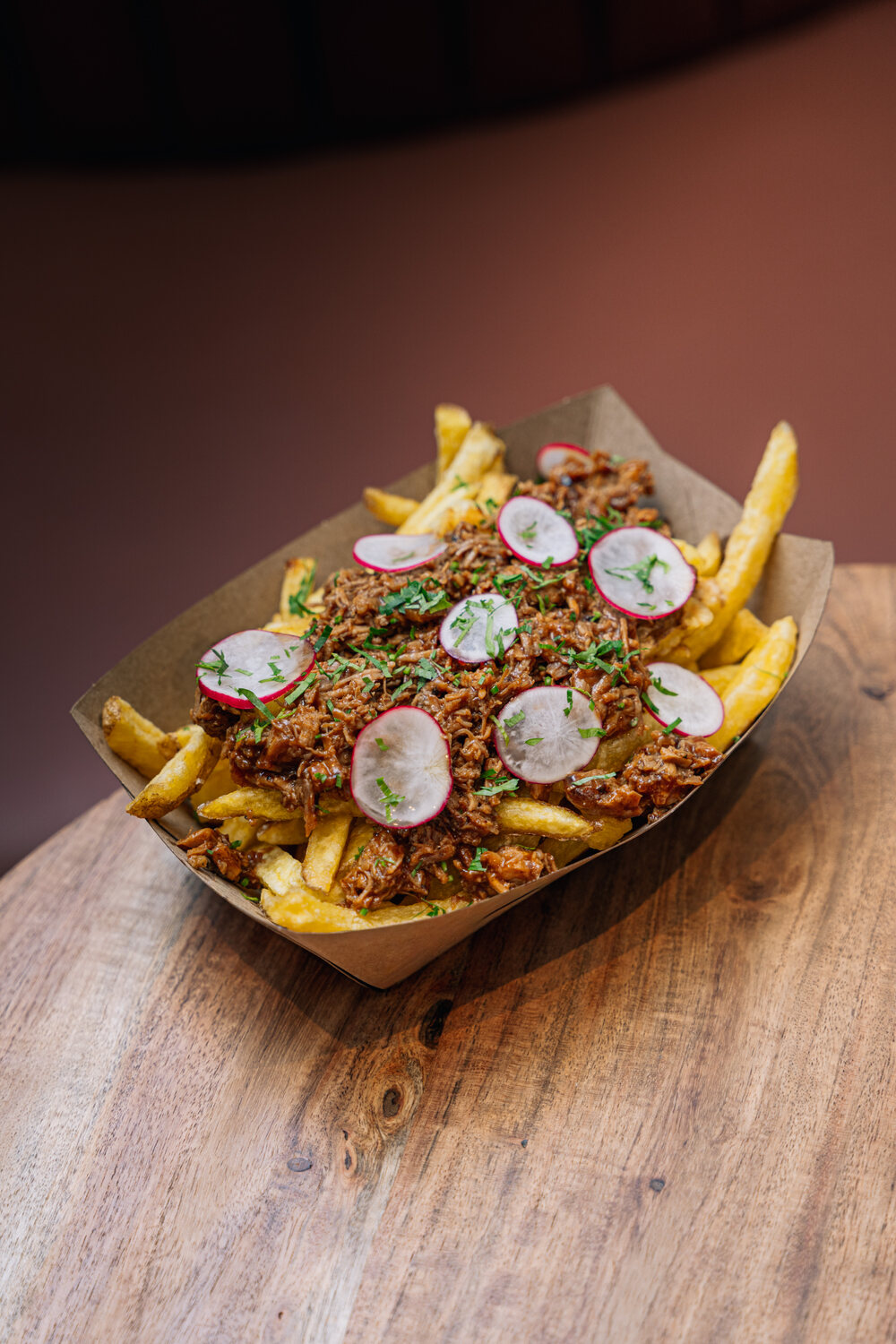 Batata com pá de porco desfiada e BBQ